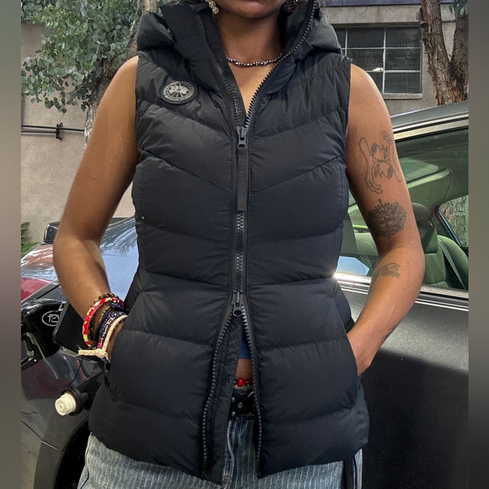 NWT CANADA GOOSE- Clair Vest Black Label in Black. SZ- XS